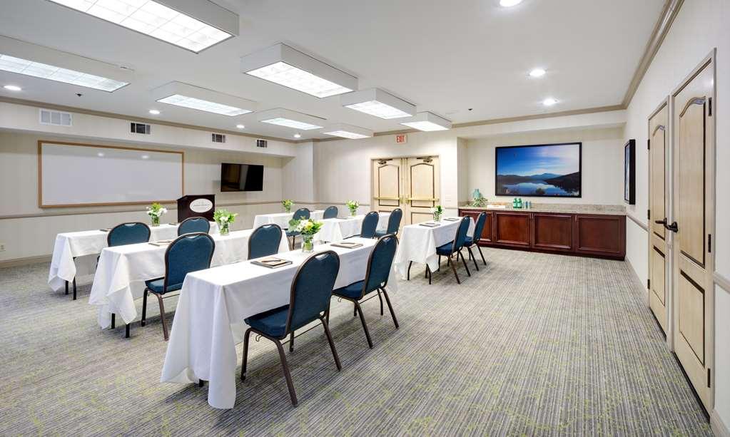 Hotel Ayres - Riverside Corona