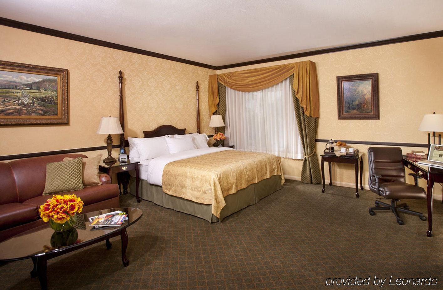 Ayres - Riverside Hotel